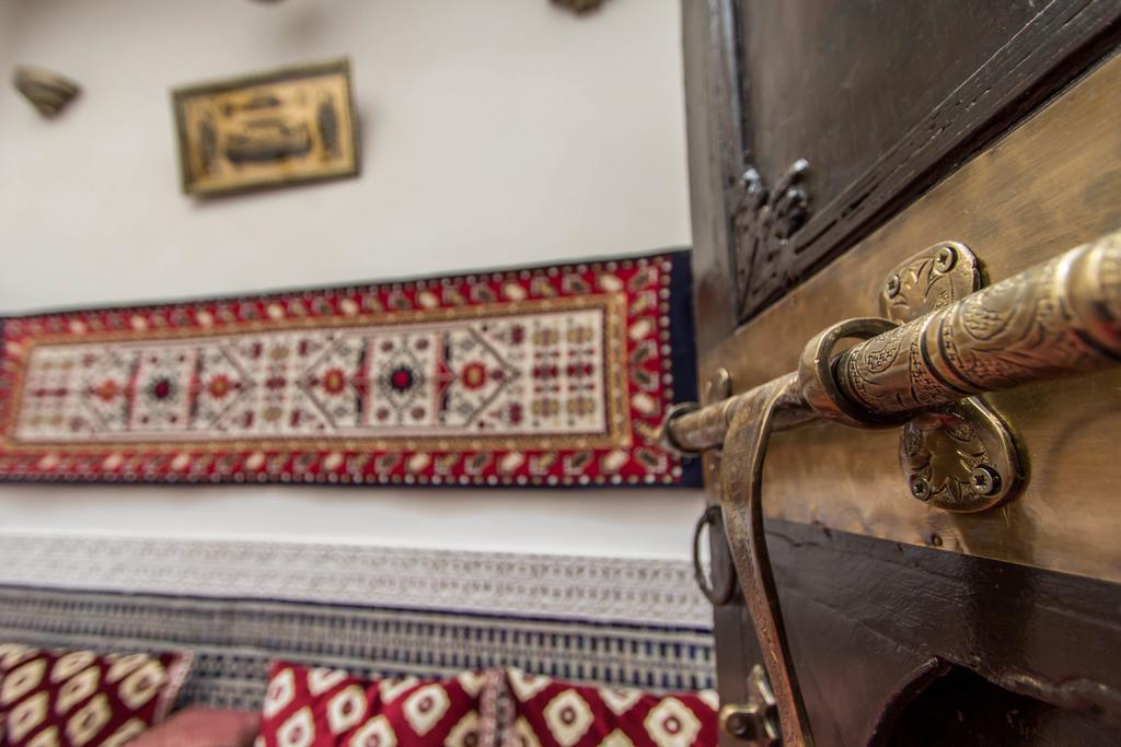 Riad Taha فاس المظهر الخارجي الصورة